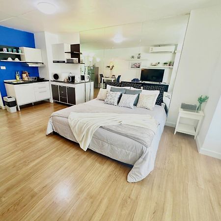 Cozy B At Nimman Studio Room In Condominium Чиангмай Экстерьер фото