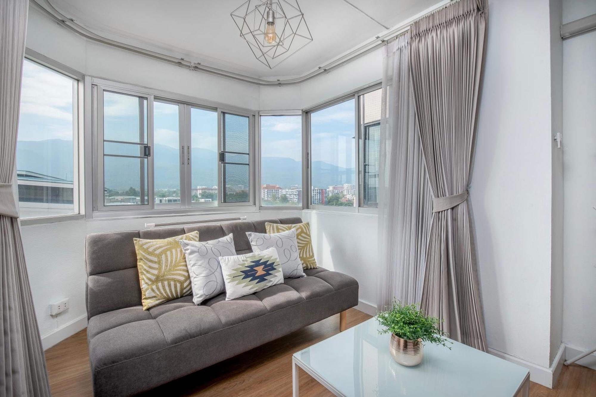 Cozy B At Nimman Studio Room In Condominium Чиангмай Экстерьер фото